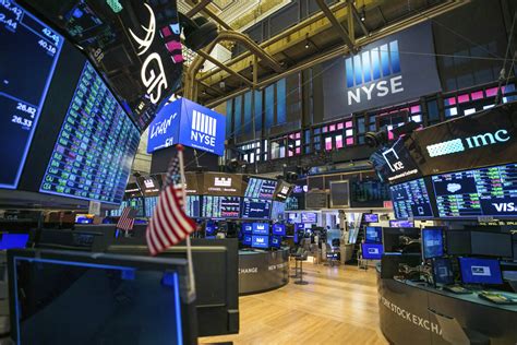 Stock market today: Wall Street’s rally runs out of gas